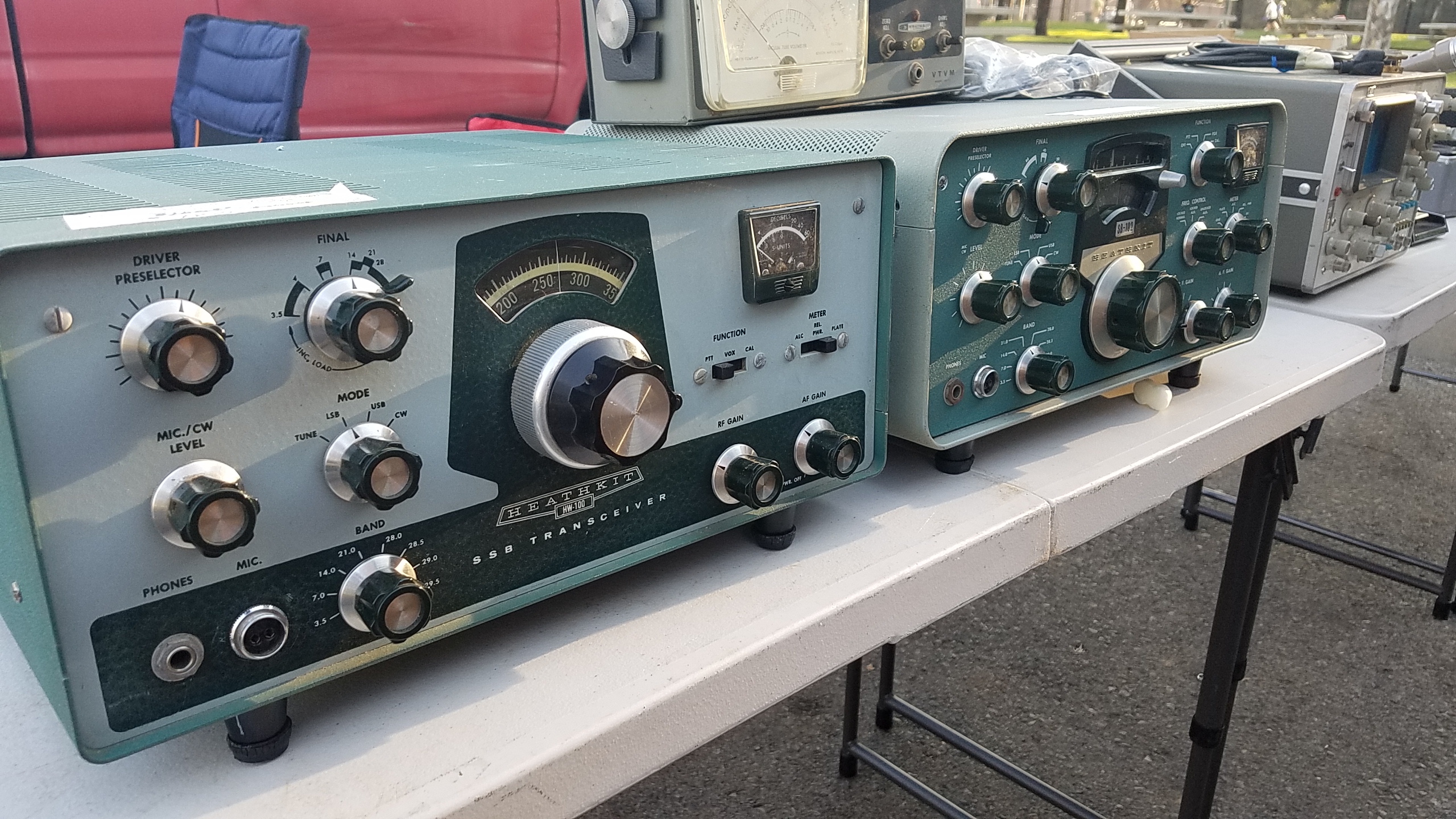 A vintage Heathkit rig for sale