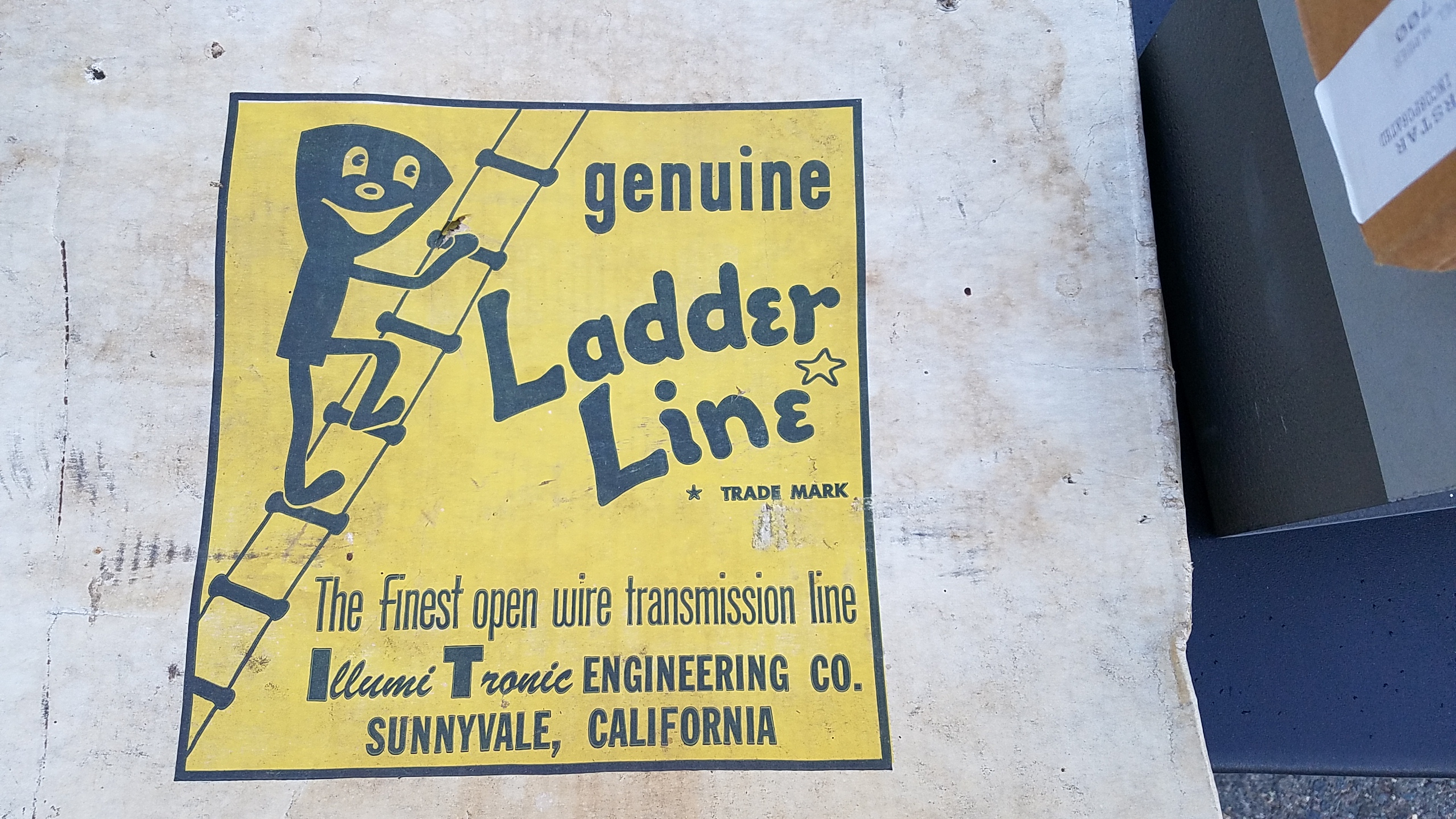 A box of Genuine Ladder Line